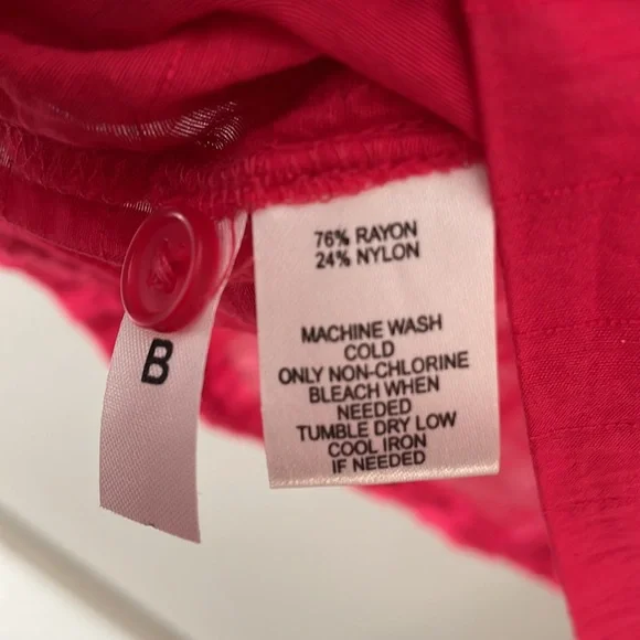 LOFT Sleeveless Coral Blouse - Picture 4 of 4